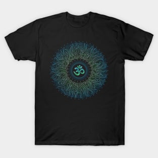 Pranava Yoga. Shanti Om. Mandala T-Shirt